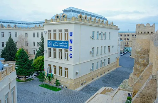 Nazirlik universitetə, universitet nazirliyə yönləndirir
