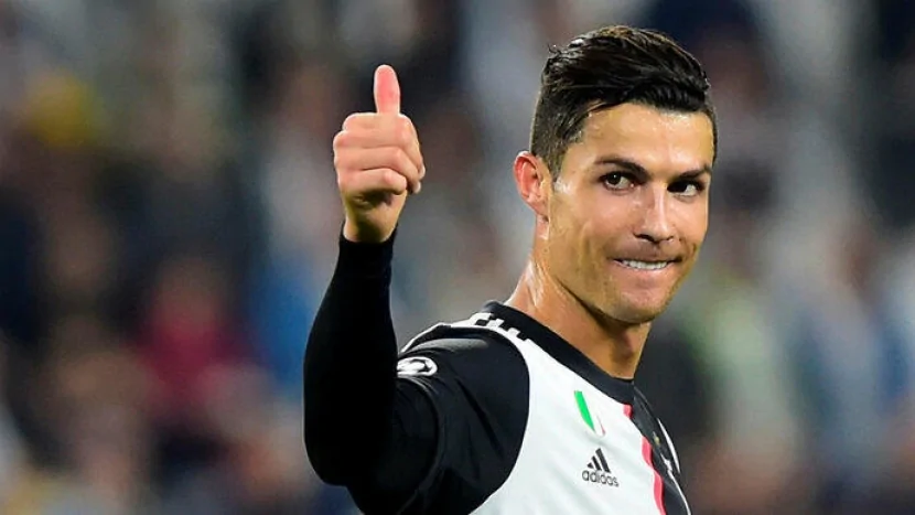 Ronaldo “Əl-Nəsr”də məşqlərə