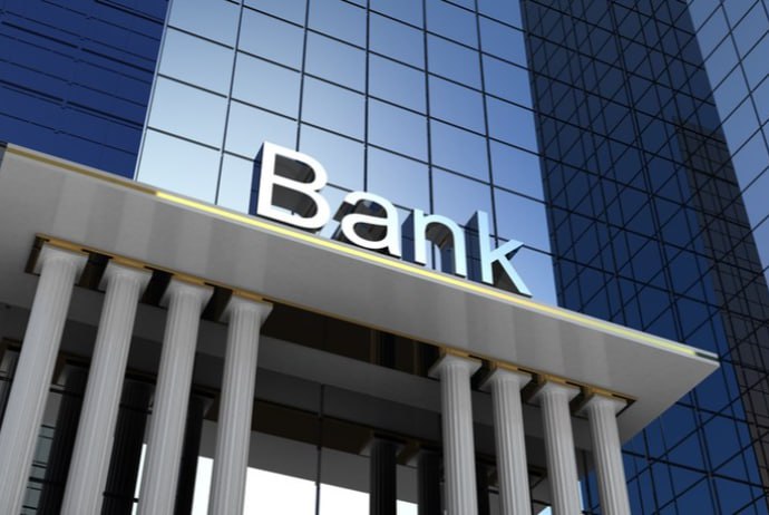 Azərbaycanda ən etibarlı BANKLAR hansılardır? 