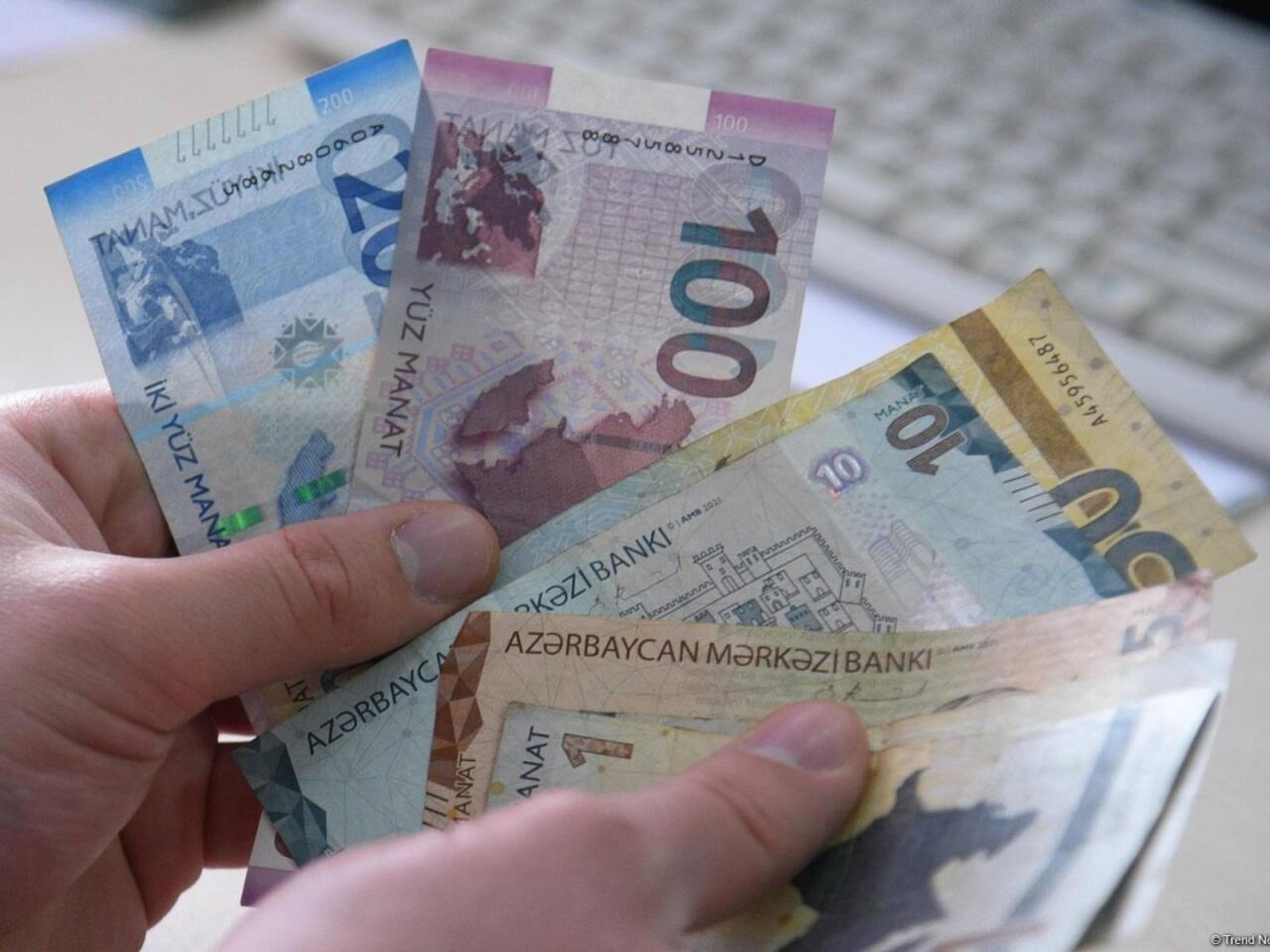 Minimum əməkhaqqı ilə bağlı 
