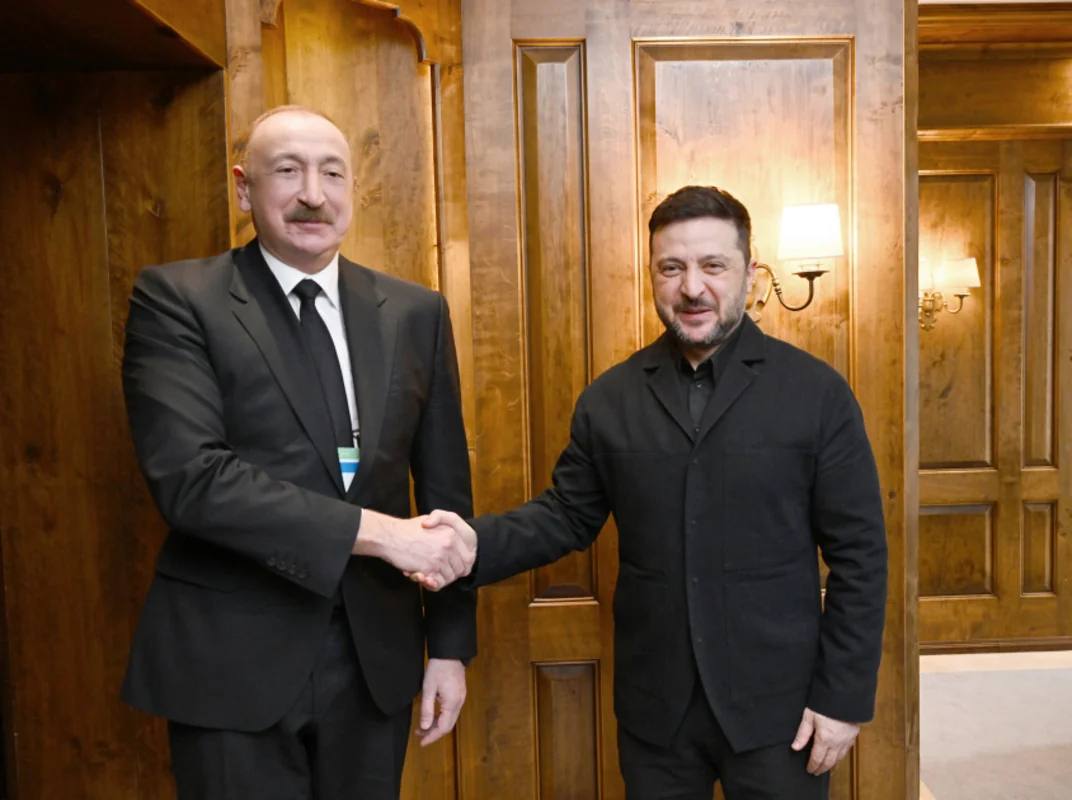 Prezident İlham Əliyevin Münxendə Volodimir Zelenski ilə görüşü olub