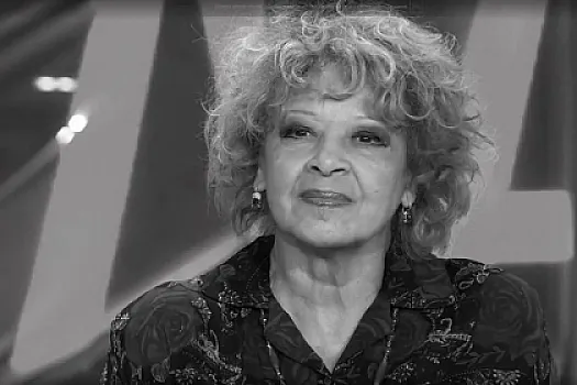 Tanınmış aktrisa 