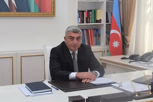 İcra başçısı iki vəzifəli şəxsi 