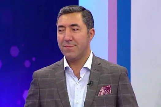 Əməkdar artist ilk dəfə xanımı ilə GÖRÜNTÜLƏNDİ - 