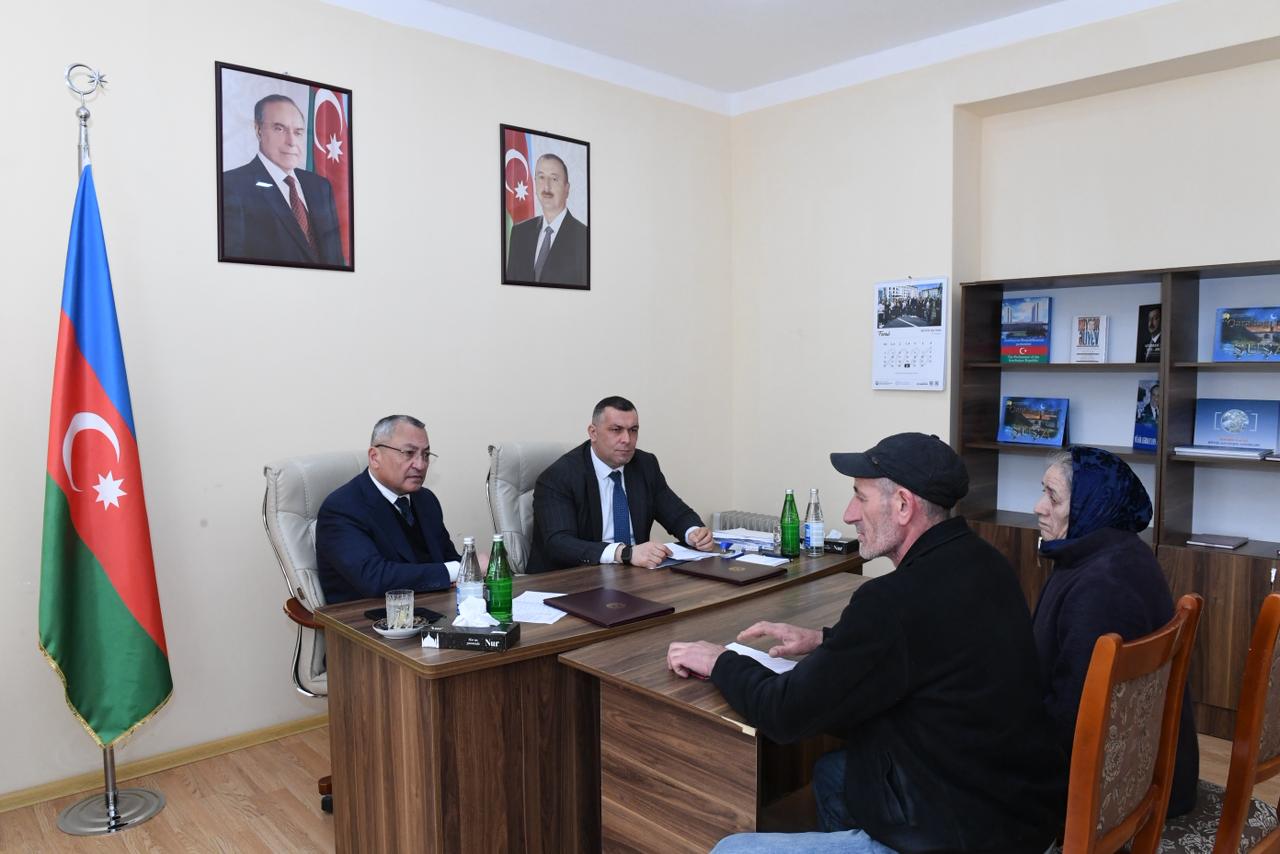 Şirvanda keçmiş məcburi köçkünlərin müraciətləri dinlənilib
