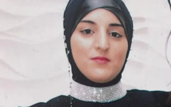 26 yaşlı bu qadın 