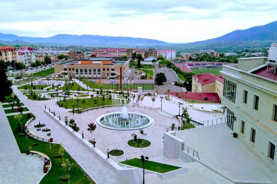 Qayıdışın və dirçəlişin şəhəri: