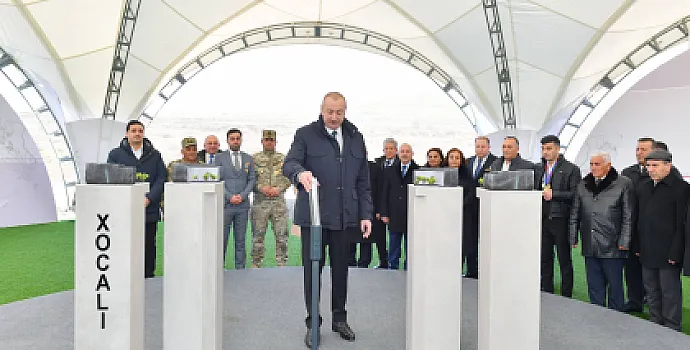Prezident Xocalı Soyqırımı Memorialının açılışında