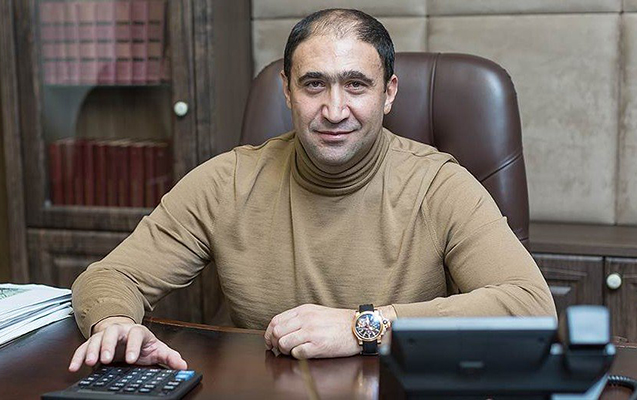 "Akkord İnşaat Sənaye”nin keçmiş sahibinə 15 il qiyabi həbs cəzası verildi