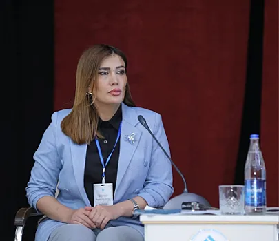 Sara Əzimova yazır: 