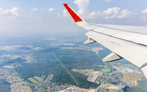 Polşa hava məkanını 