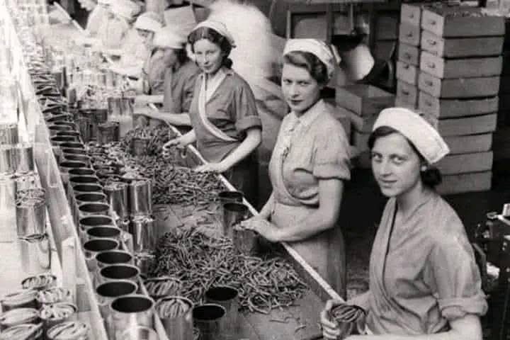 8 Mart necə yarandı?