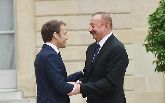 Makron İlham Əliyevə zəng etdi