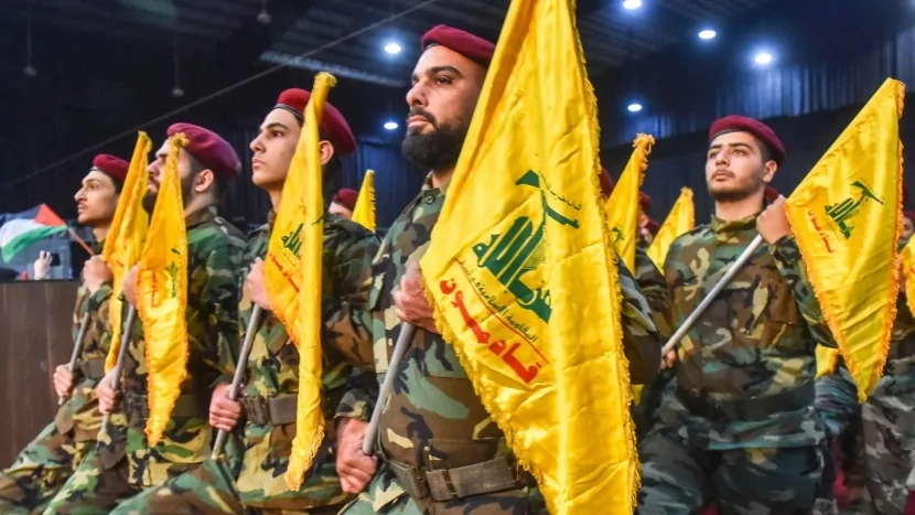 "Hizbullah" ali liderə sadiqliyini bəyan etdi