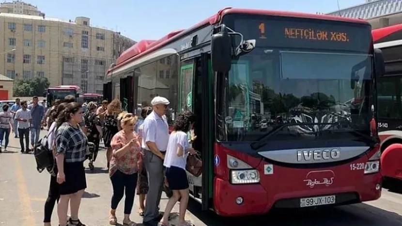 Avtobuslarda gedişhaqqı ilə bağlı 