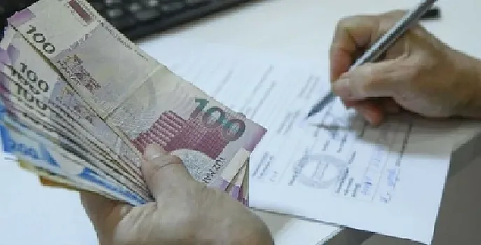 Bu şəxslər 1500 manat 