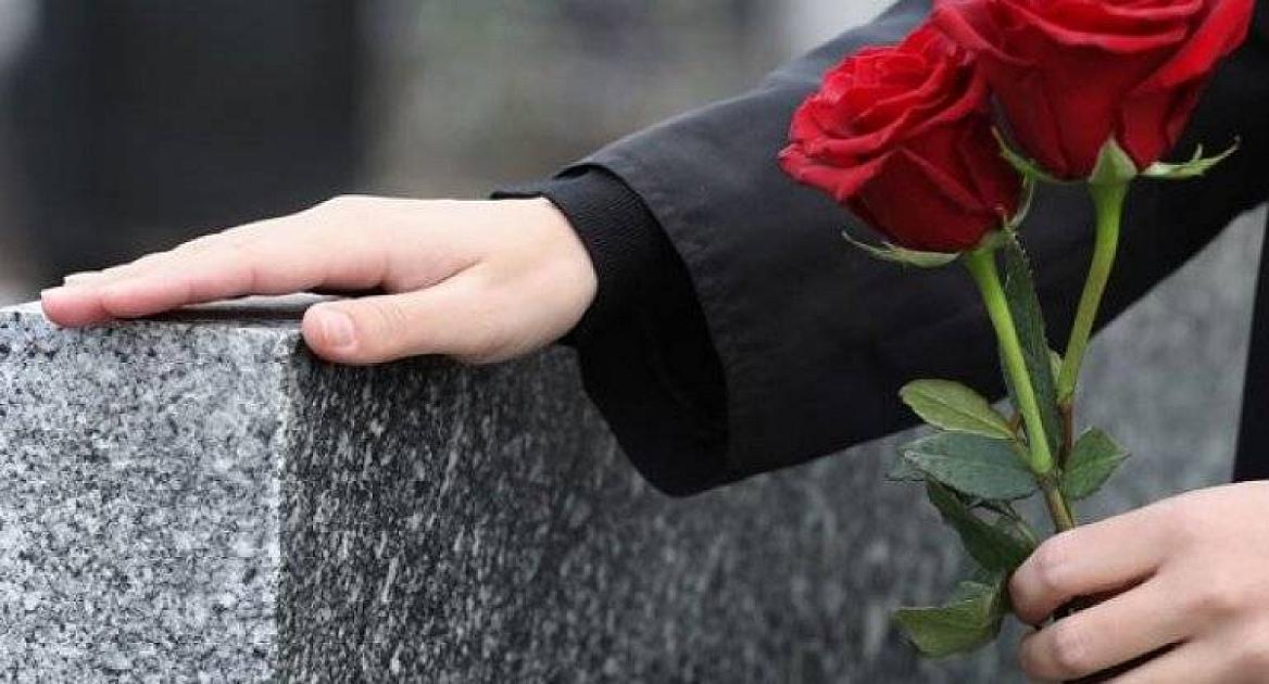 Məşhur aktyor 89 yaşında vəfat etdi 