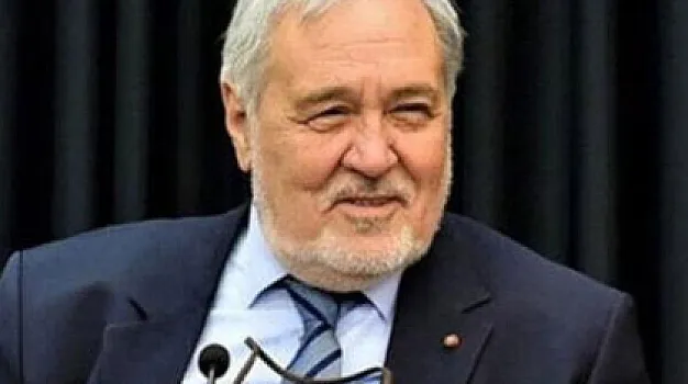 İlber Ortaylının vəsiyyəti yerinə 