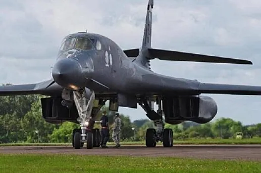 Türkiyədən qalxan ABŞ təyyarələri İranı bombalayır?