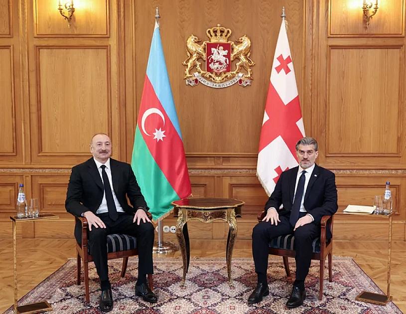 İlham Əliyevin Mixeil Kavelaşvili ilə təkbətək görüşü olub