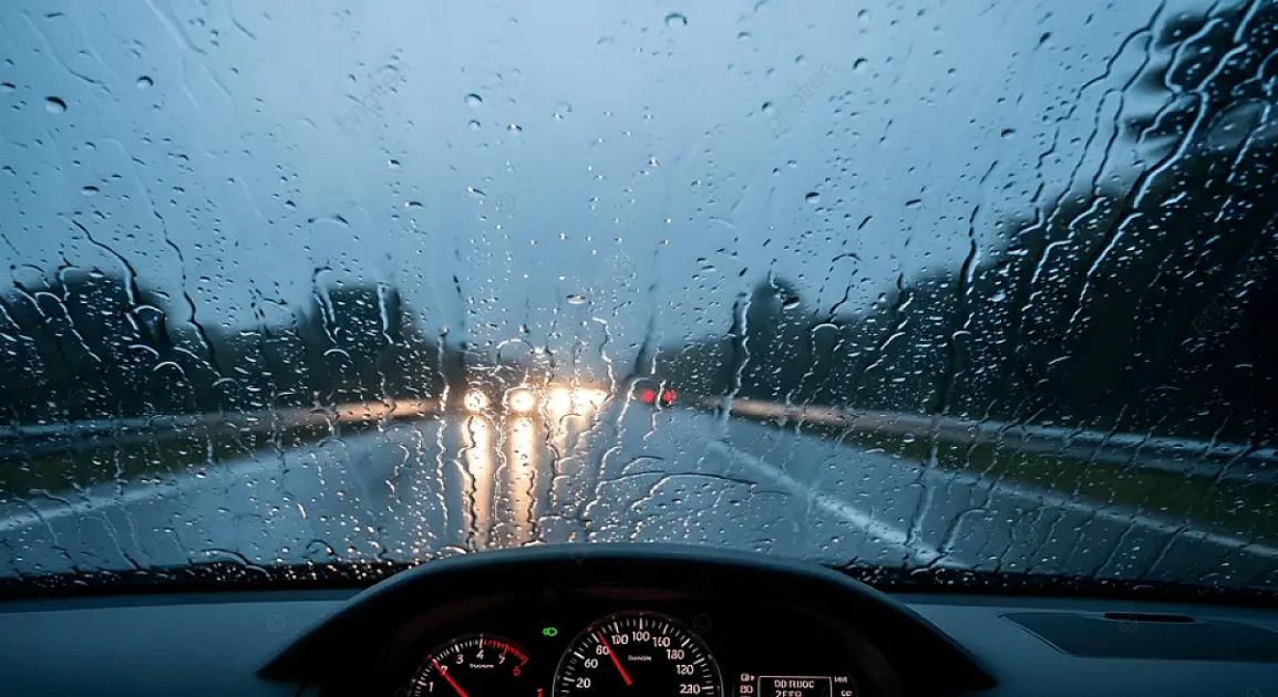 Yağışlı hava avtomobillərə necə zərər vurur?