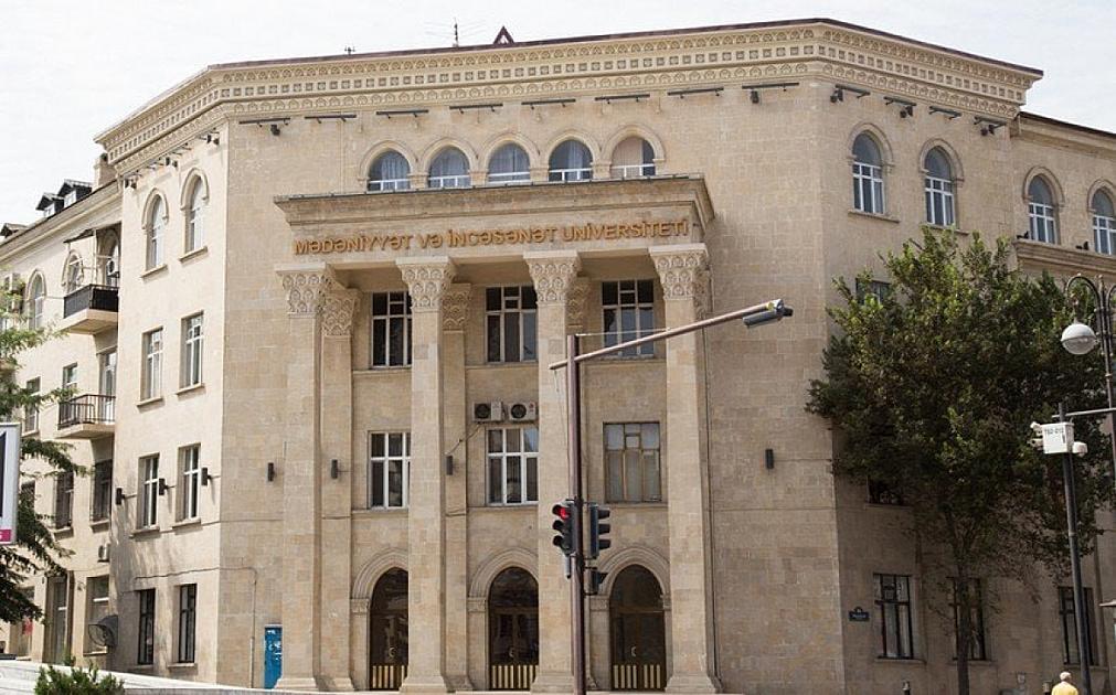 Mədəniyyət və İncəsənət Universitetində niyə elektron jurnal işləmir?