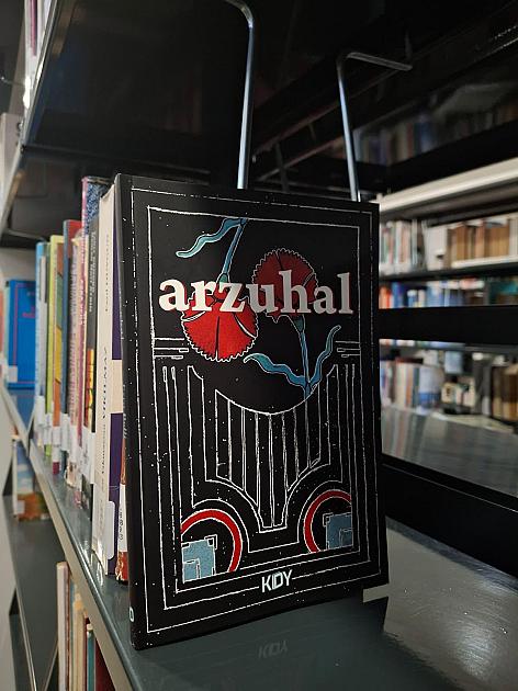 Esra Belli’nin “Arzuhal” kitabı oxuculara 