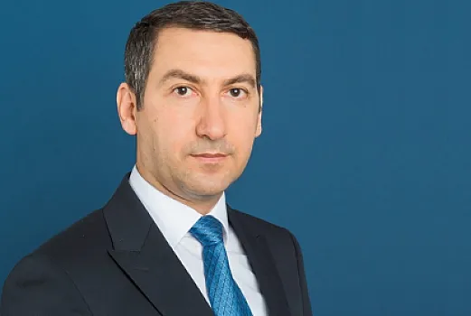 Prezidentin yüksək vəzifə verdiyi general kimdir? - 