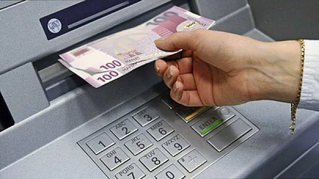 Kimlərə qulluq dövrü pensiya stajına daxil edilir? – 
