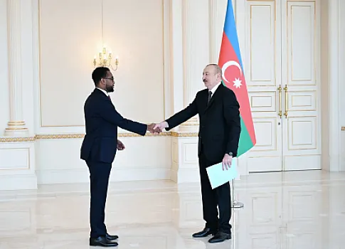 İlham Əliyev Somalinin Azərbaycana yeni təyin olunmuş səfirini qəbul edib