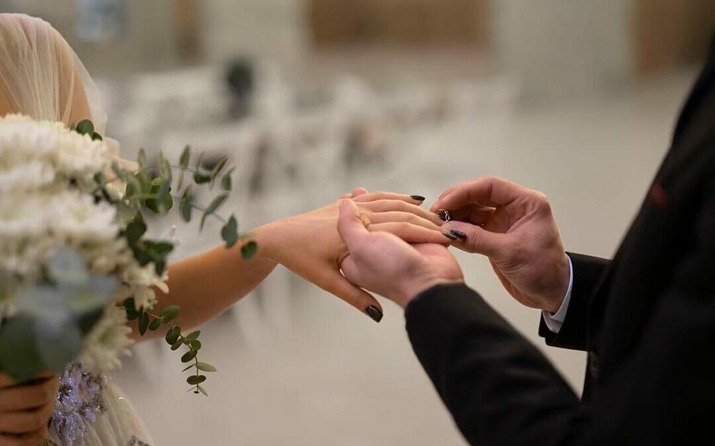Nikah və boşanmaların sayı azalıb