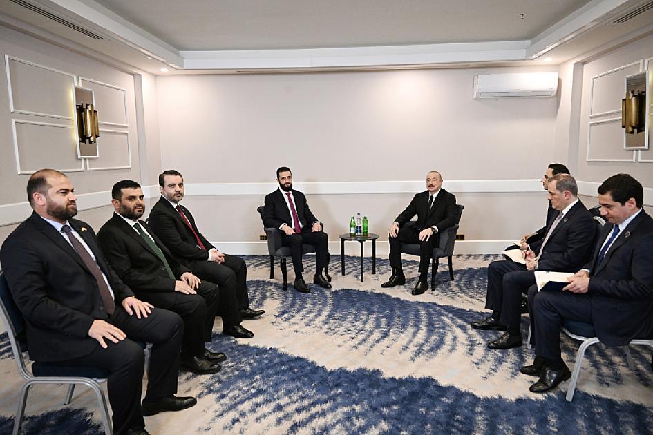 İlham Əliyev Antalyada Suriya Prezidenti ilə görüşdü