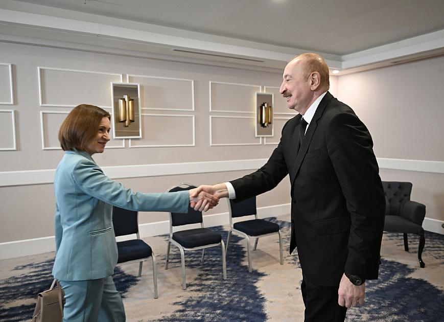 İlham Əliyev Antalyada Moldova Prezidenti ilə görüşüb