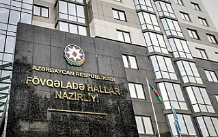 Bakı bulvarında dənizdə batma təhlükəsi olan şəxs 