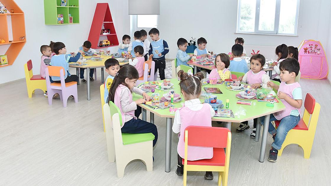 Bağçalarada kişi tərbiyəçiləri niyə yoxdur? 