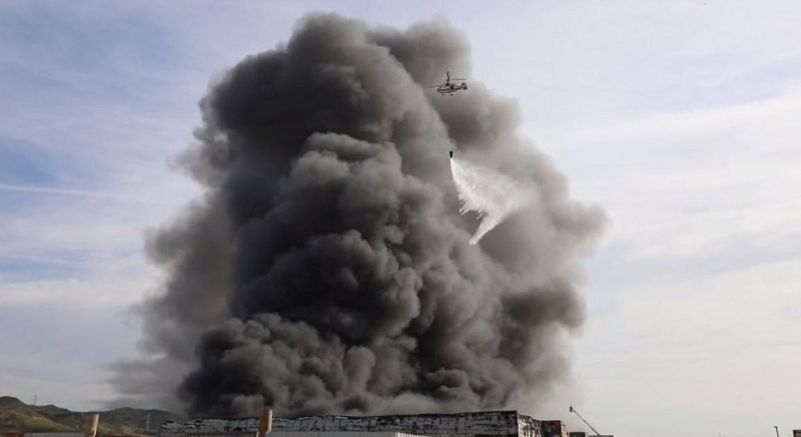 Lökbatanda yanğının söndürülməsinə helikopterlər cəlb olundu –