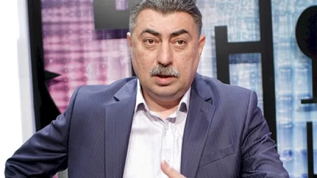 Vado Karovinin kürəkəni ilə bağlı 