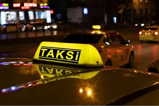 Taksilər avtobus zolaqlarından istifadə edə bilər?