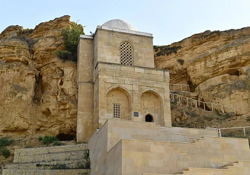 Şirvan memarlıq məktəbinin NADİR NÜMUNƏSİ -