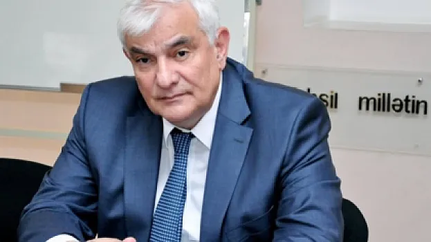 Kamal Abdullanın yerinə rektor o oldu -