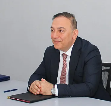 Anar Eminov: Akademik mükəmməlliyə aparan yol