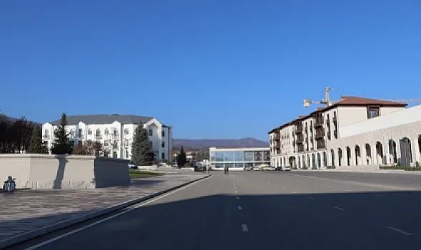 Xankəndiyə növbəti köç olub