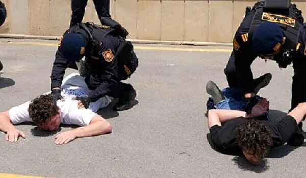 Bakıda saxlanılan Rusiya vətəndaşlarına hökm oxunub