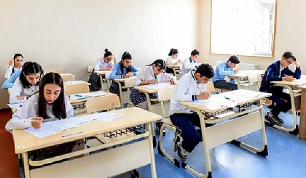 Oxuyub-yazmağı bacarmayan 9-cu sinif şagirdlərinin sayı...