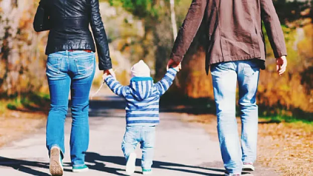 Son altı ayda Azərbaycanda 73 uşaq övladlığa verilib