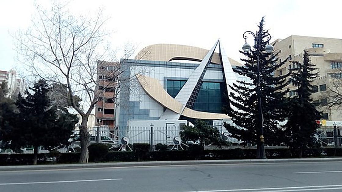 "Space TV"nin bank hesablarına həbs qoyuldu 