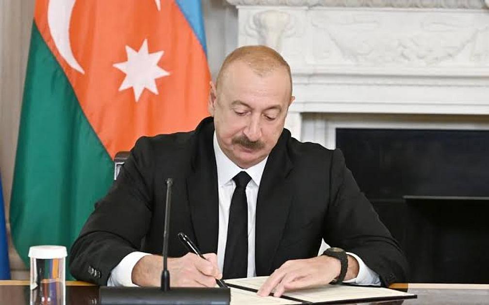 Prezident üç səfiri geri çağırdı -
