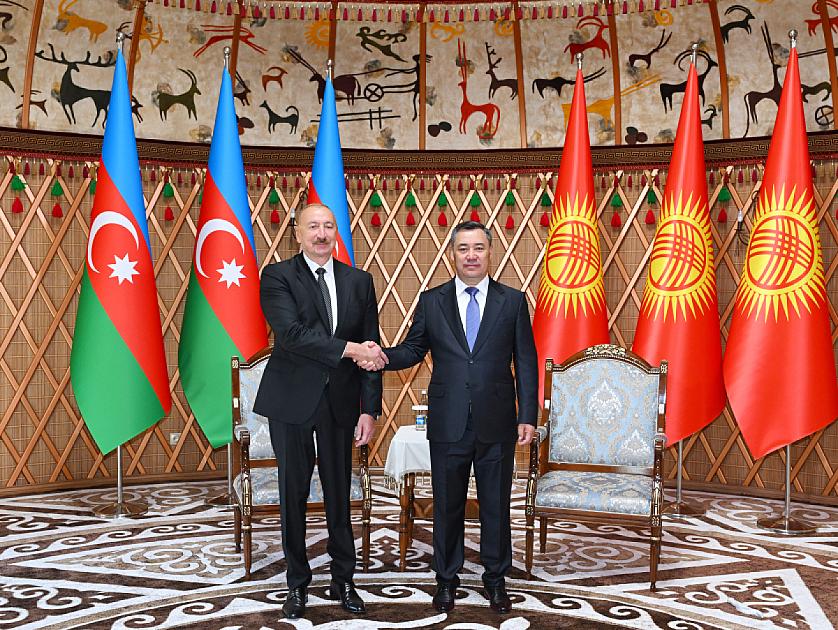 Azərbaycan və Qırğızıstan prezidentləri təltif olundu