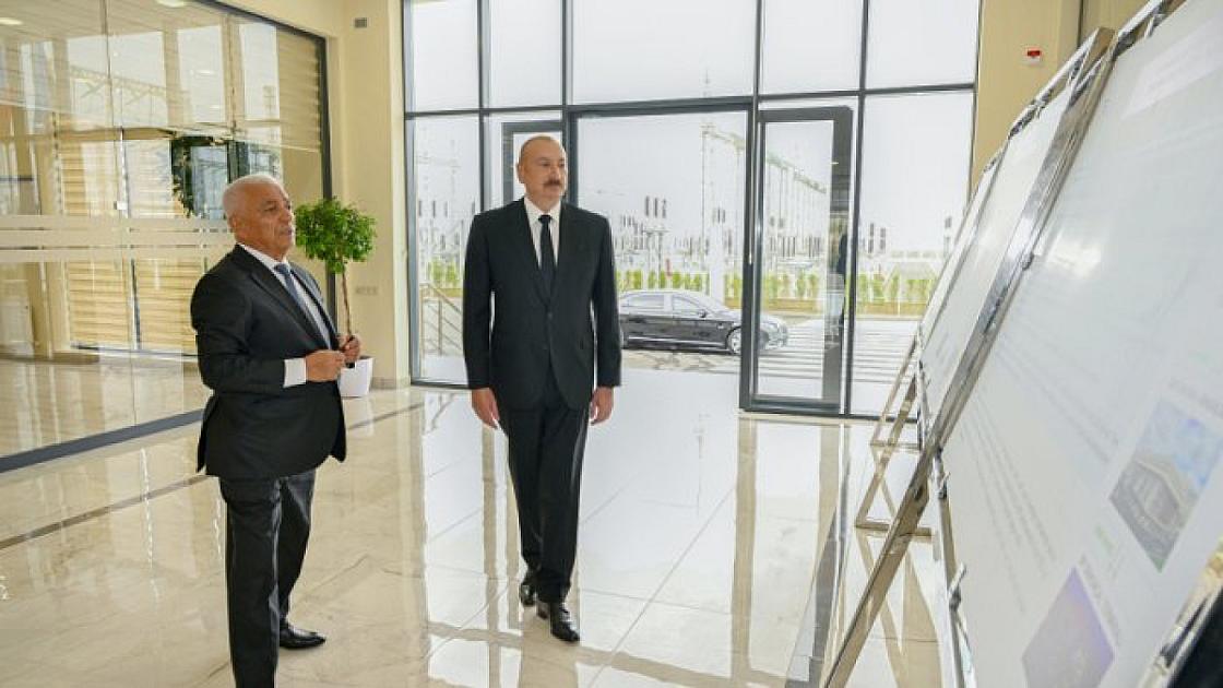 İlham Əliyev “Yeni Səngəçal” yarımstansiyasının açılışında –