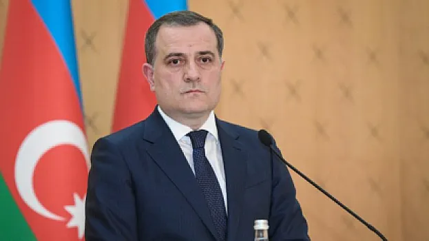 Ceyhun Bayramov: “Ermənistan konstitusiyasından Azərbaycana qarşı ərazi iddiaları çıxarılmalıdır”